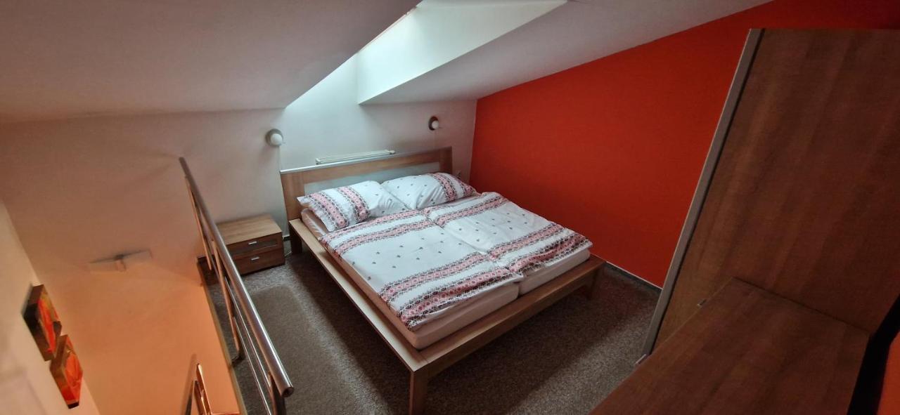 Boutique Penzion Slovenska - Penzion Bella Sicilia Presov Luaran gambar